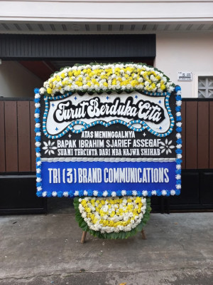 Papan Bunga Duka di Muara Wahau